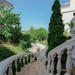 Divo Palace Отель 3*