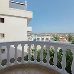 Divo Palace Ксамил