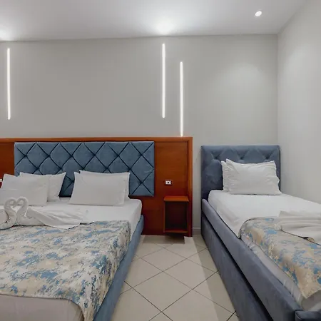 Divo Palace Szálloda 3*