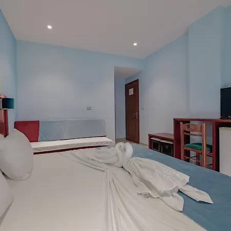 Divo Palace 3* Ksamil