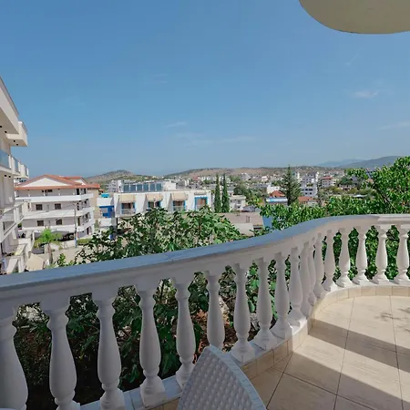 Divo Palace Hotel 3*