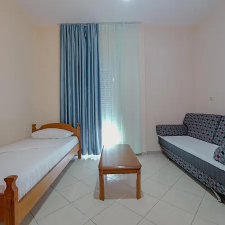 Divo Palace Szálloda Ksamil