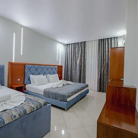 Szálloda Divo Palace 3*