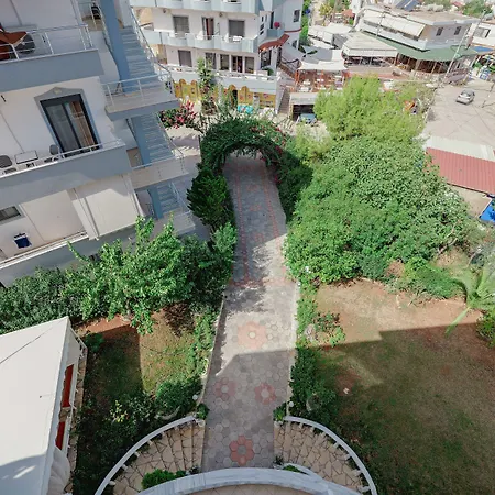 Szálloda Divo Palace 3*