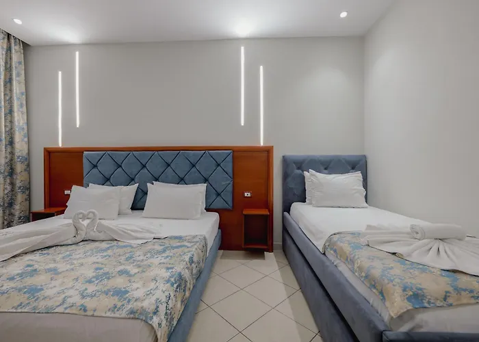 Divo Palace Hotel 3*