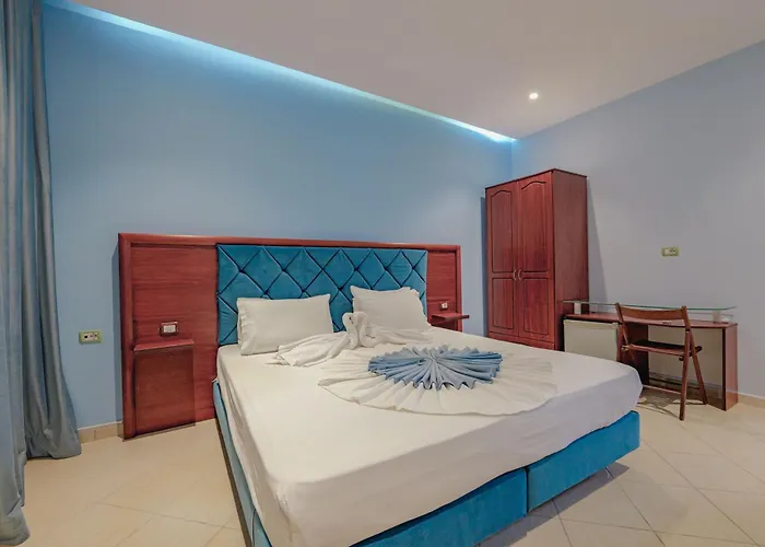 Divo Palace 3* Ksamil