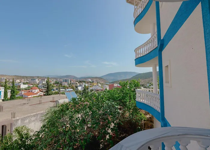 Hotel Divo Palace 3*